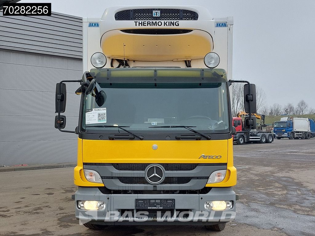 Mercedes Atego 1324 4X2 13tonner Thermo-King T-1200R Manual 1500kg Tailgate Euro 5