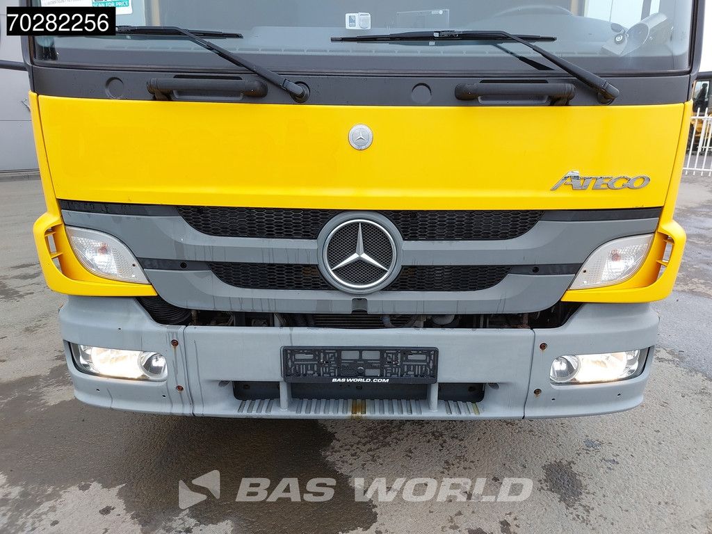 Mercedes Atego 1324 4X2 13tonner Thermo-King T-1200R Manual 1500kg Tailgate Euro 5