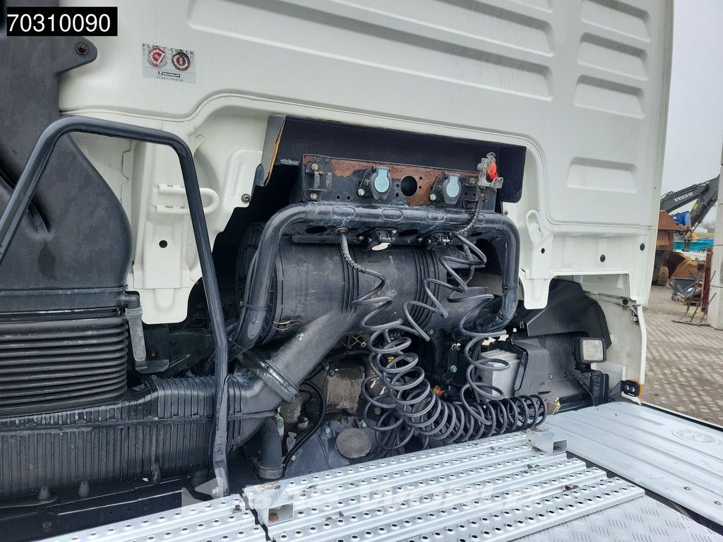 MAN TGX 18.460 4X2 ADR XLX Retarder