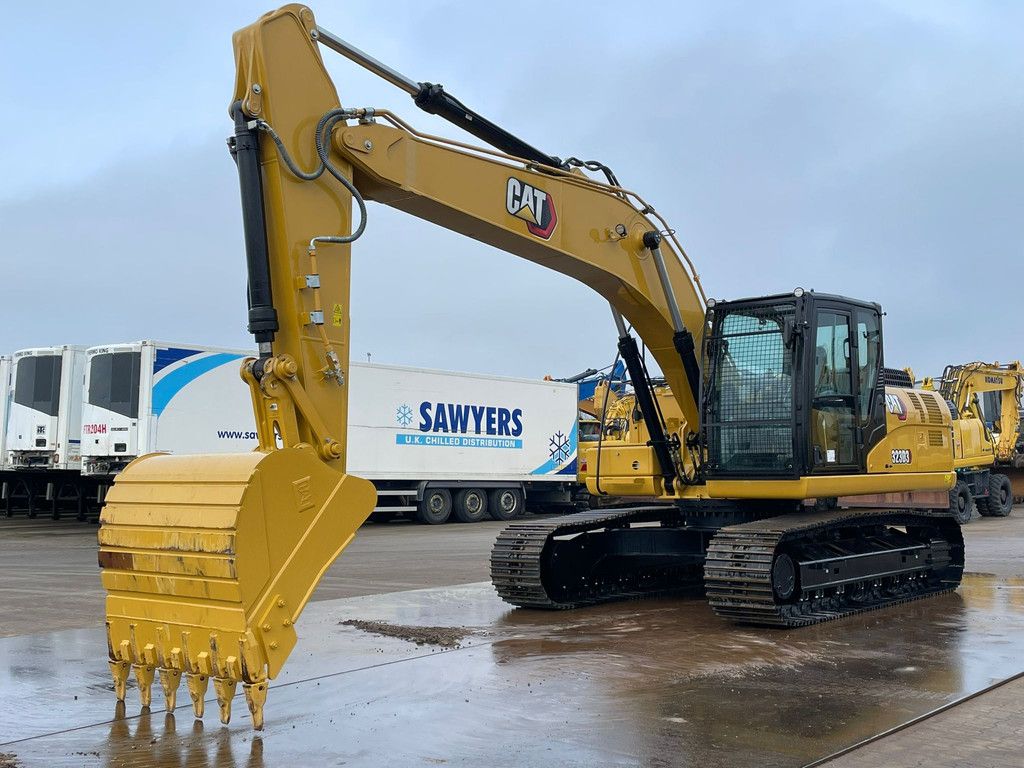 Caterpillar 323D3