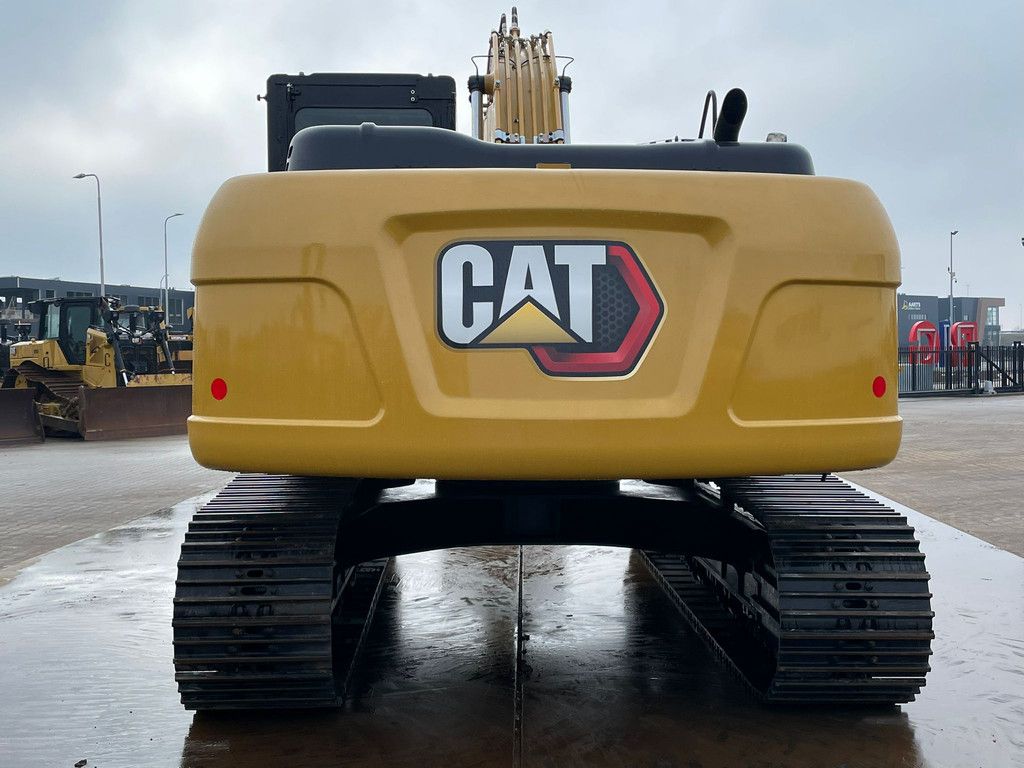 Caterpillar 323D3
