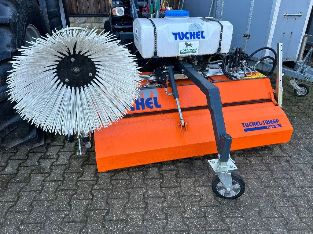 Tuchel Plus 590 veegmachine