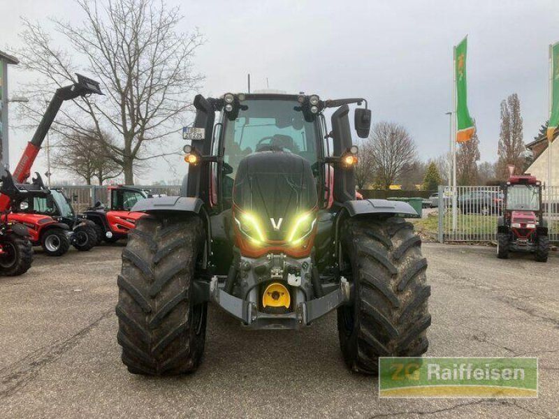 Valtra T235D