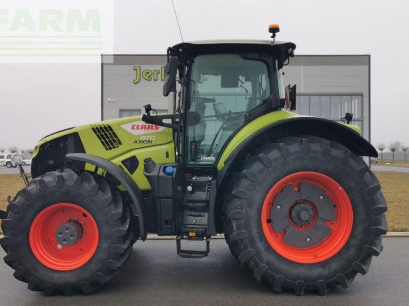 Claas Axion 870
