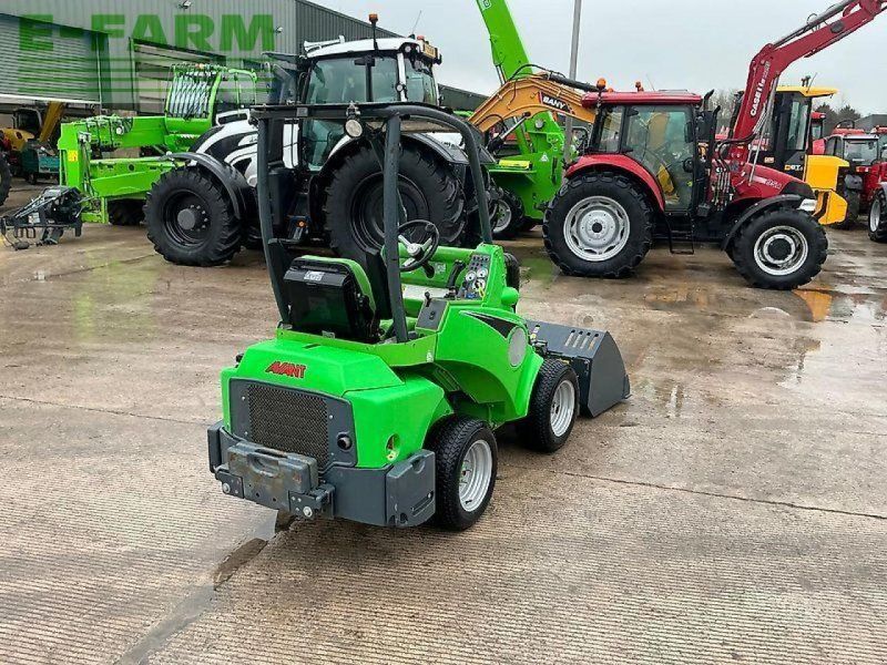 Avant 423 compact telescopic telehandler (st25735)