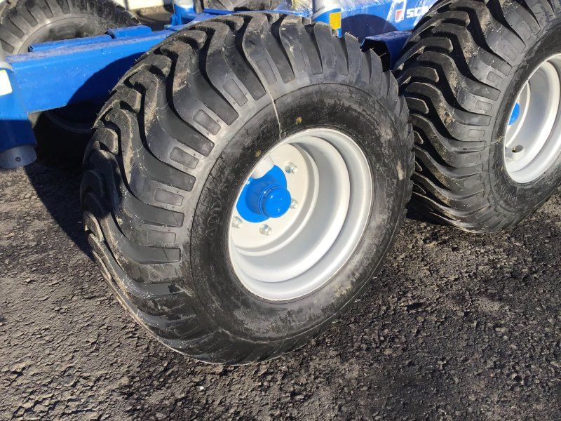 Scandic ST-8 10,5t 7,9m Kran 550kg Hubkraft Druckluft