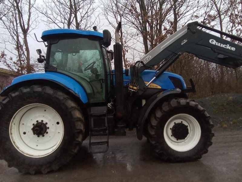 New Holland 7030