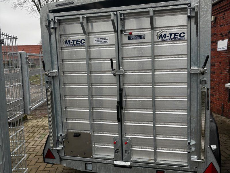 M-Tec PKW Viehanhänger 2 Achser