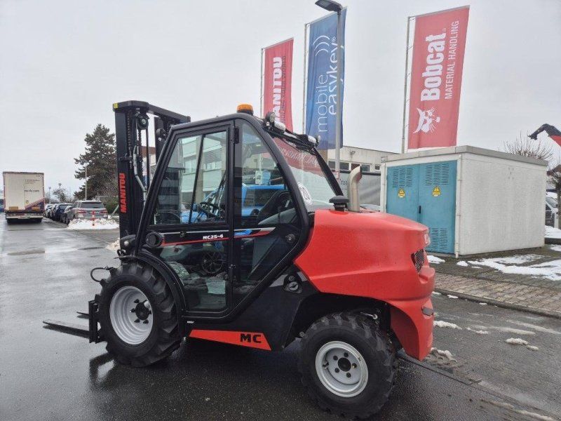 Manitou MC 25-4 ST5B S1