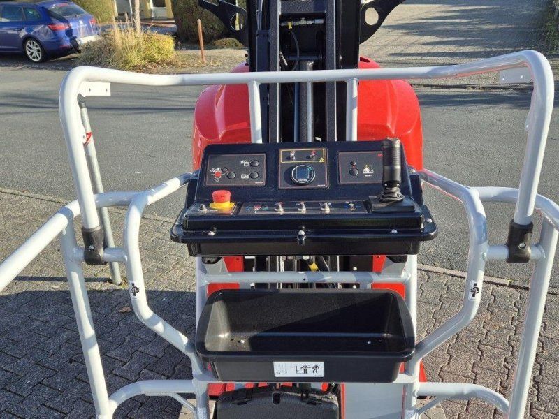 Manitou 100 VJR oxygen