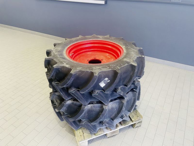 Mitas 360/70 R24 RÄDER