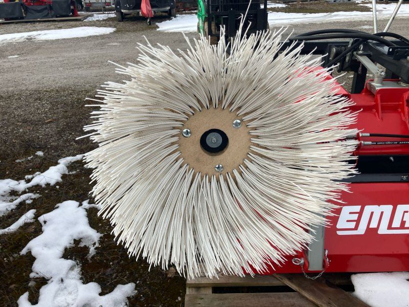 EMAT Eco Clean 1,80 Manitou