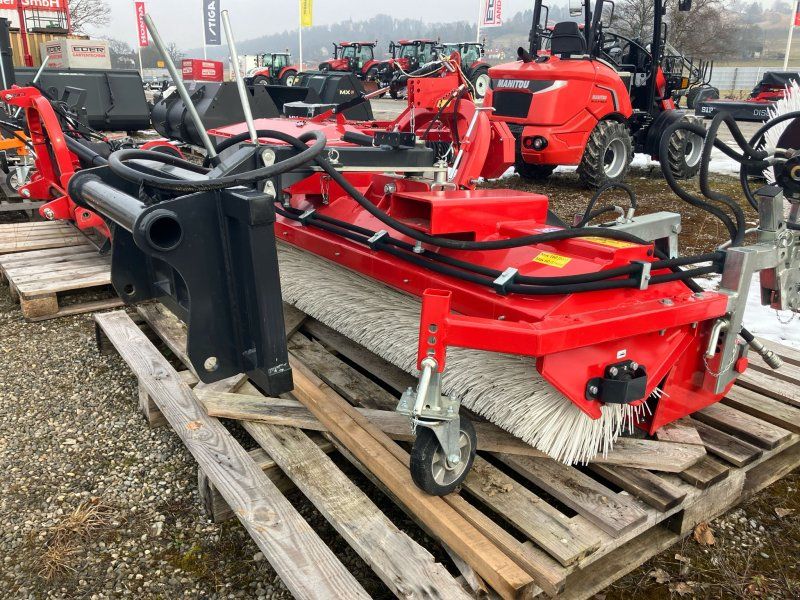 EMAT Eco Clean 1,80 Manitou