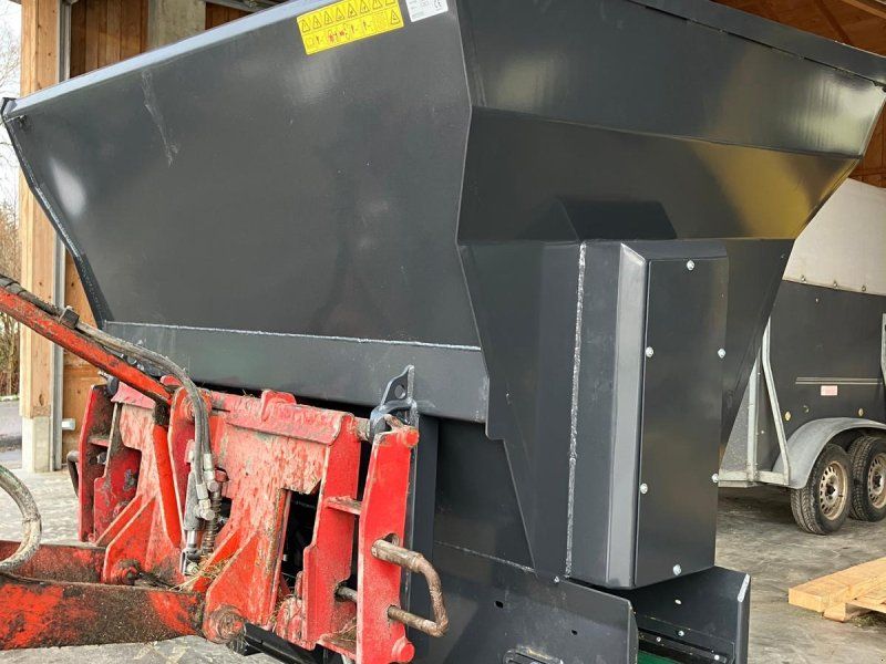 EMAT A901 Einstreuschel