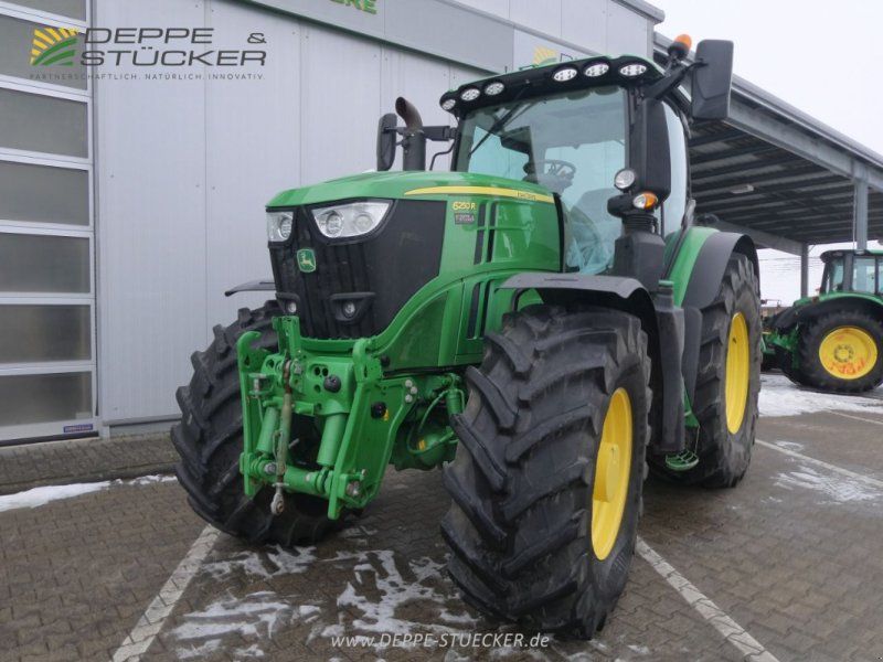 John Deere 6250R
