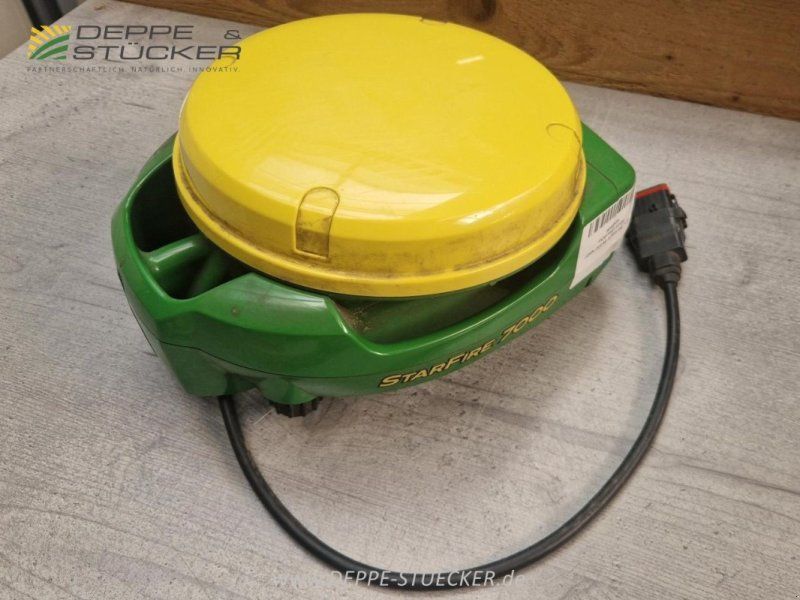 John Deere StarFire 7000