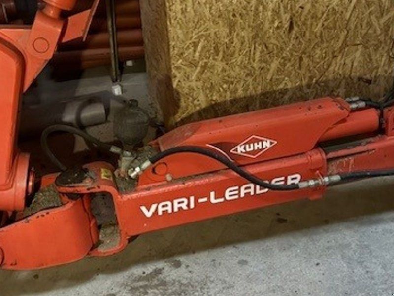 Kuhn 8 furet VARI-LEADER