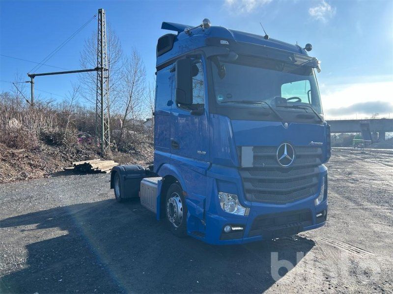 Mercedes-Benz Actros 1845 LS Streamspace
