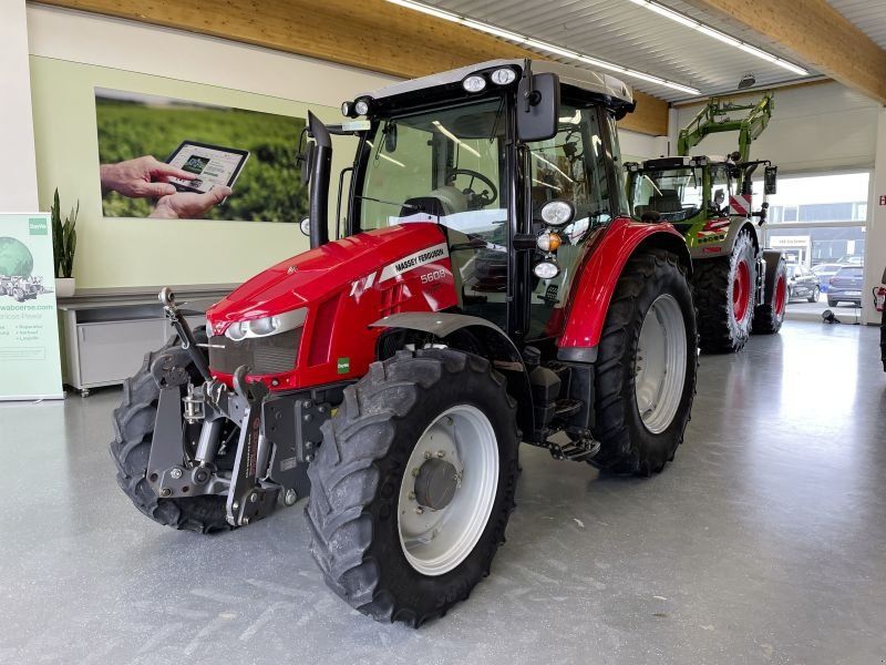 Massey Ferguson 5608 DYNA-4 ESSENTIAL