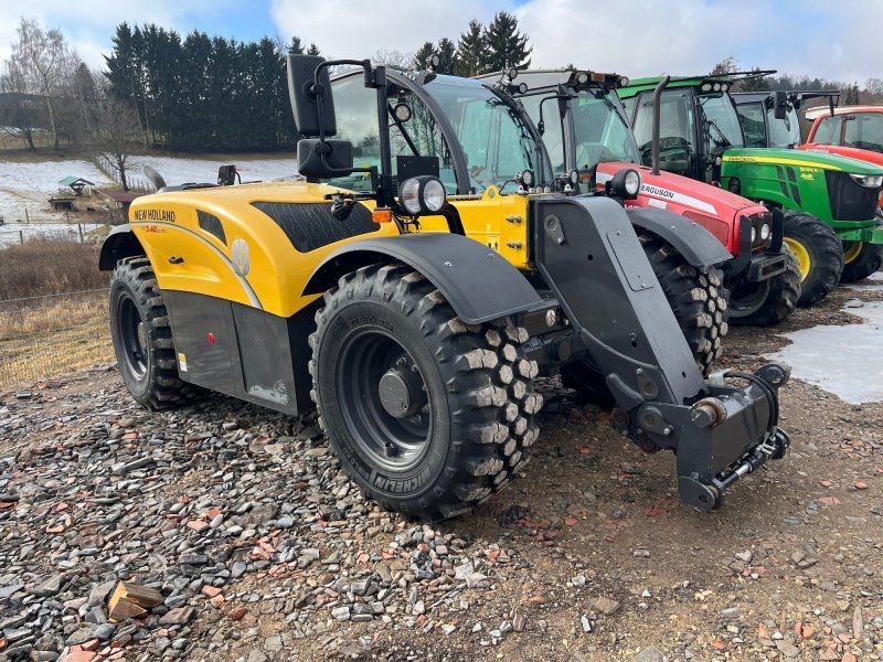 New Holland TH 7.42 Elite
