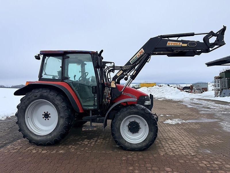 Case IH JX1090U Allrad mit Frontlader