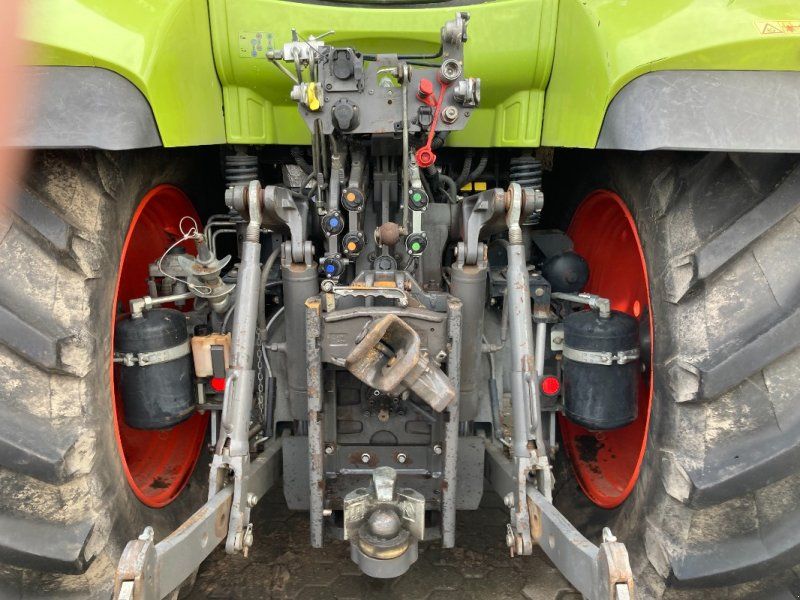 Claas Arion 650 CMatic