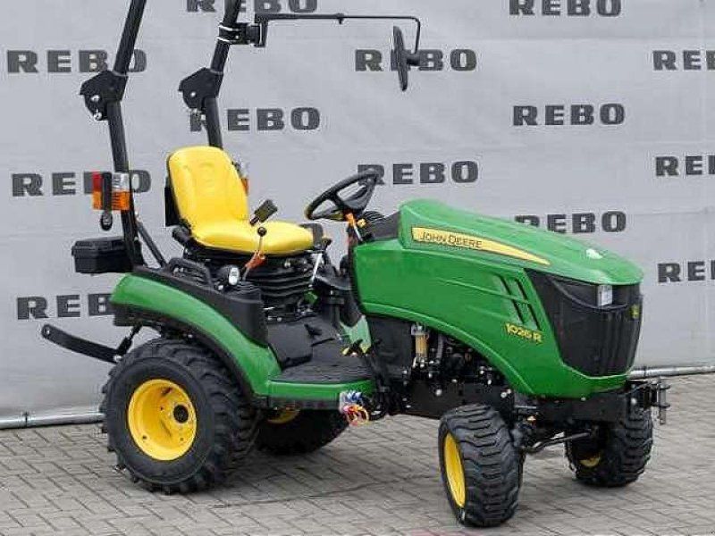 John Deere 1026R