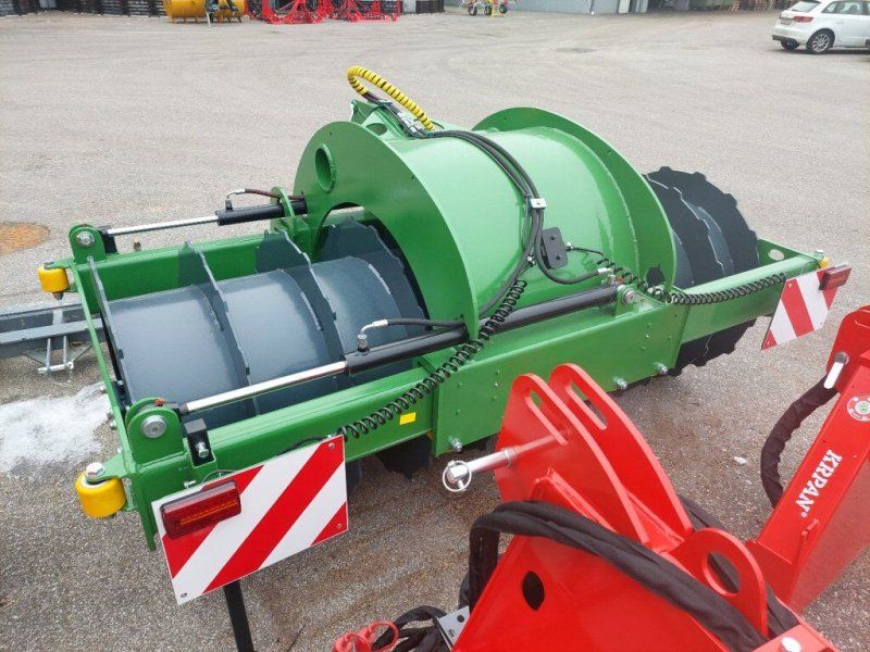 Silowalze mit Hydr.Seitenverschub