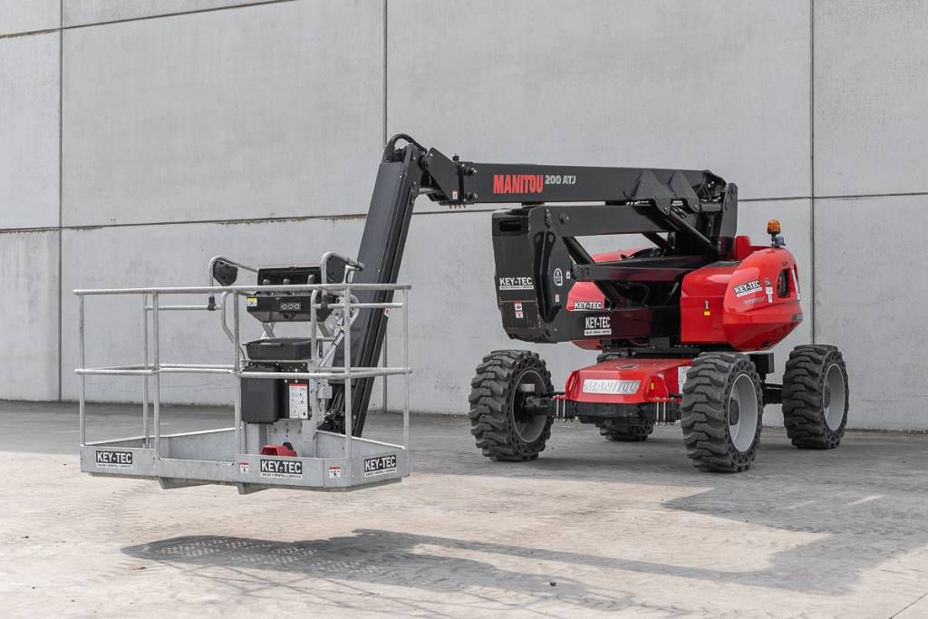 Manitou 200 ATJ