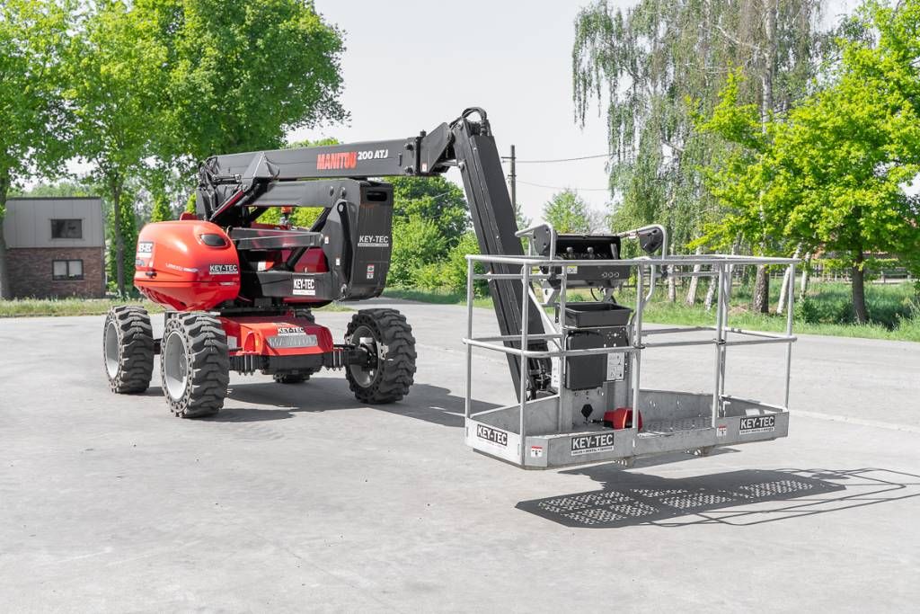 Manitou 200 ATJ