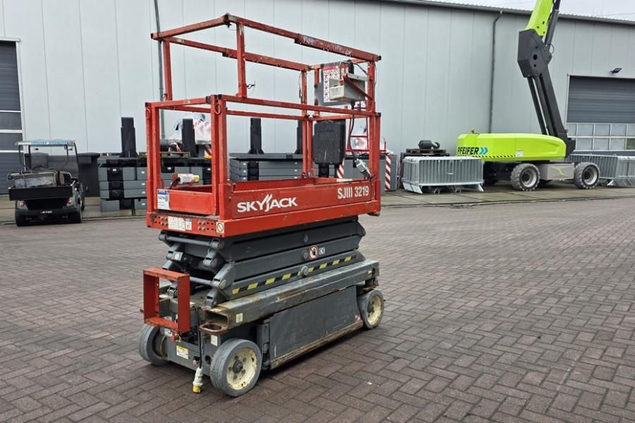 SkyJack SJ3219 As-Is, Electric, 8m Working Height, 227kg C