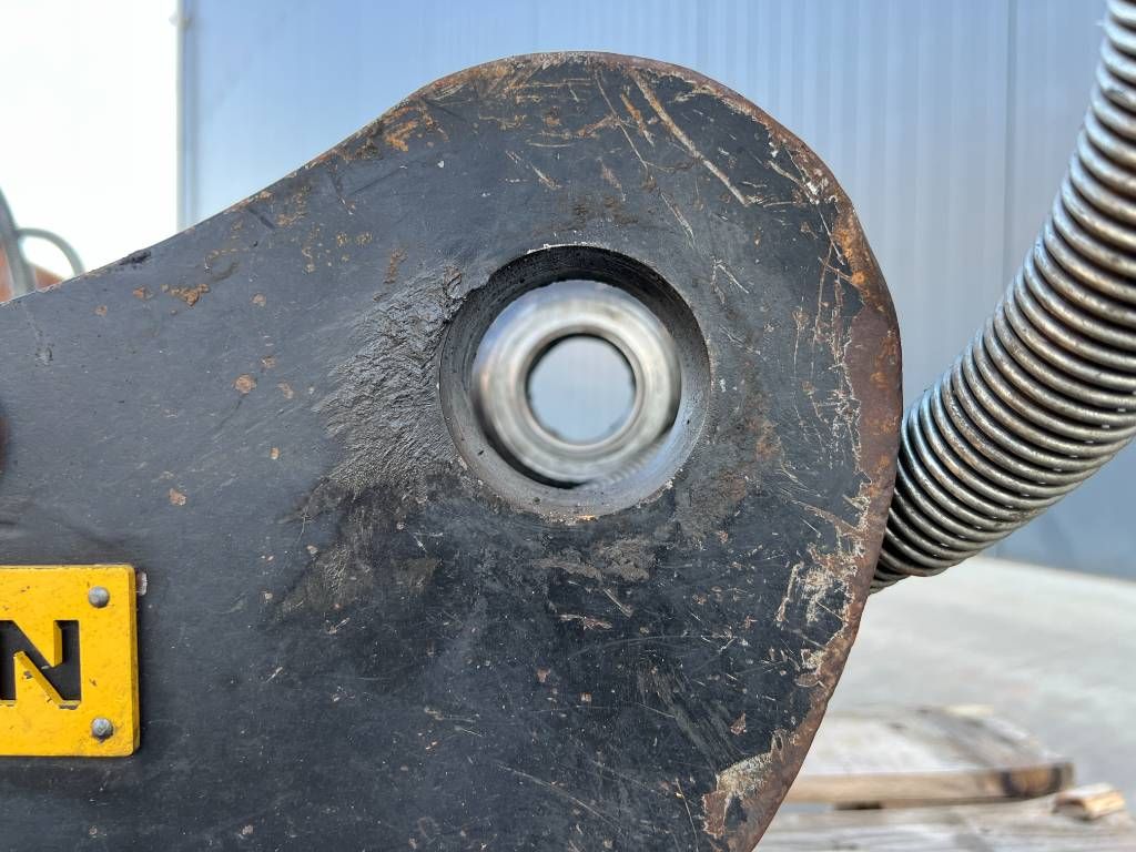 OilQuick OQ65 - 311F / 313F / 315F