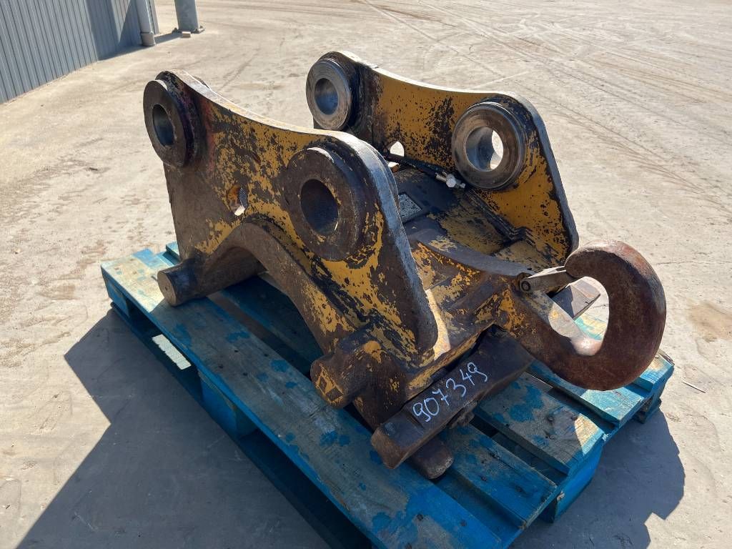 Verachtert CW45S - 329E / 330F