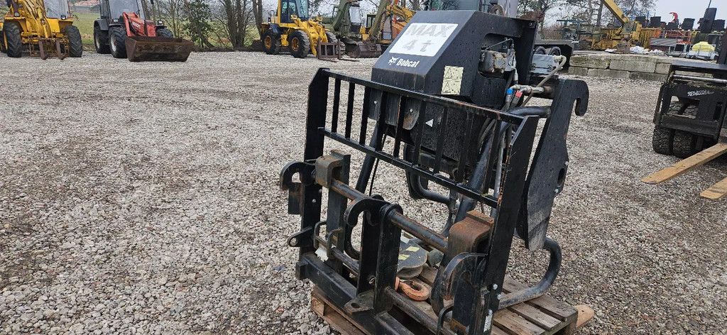 Bobcat TR50210