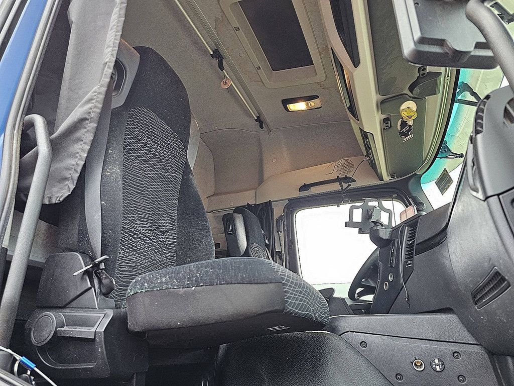 MERCEDES-BENZ ACTROS 1843 4x4