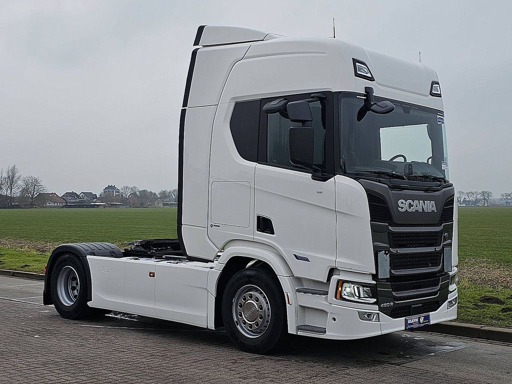 SCANIA R460