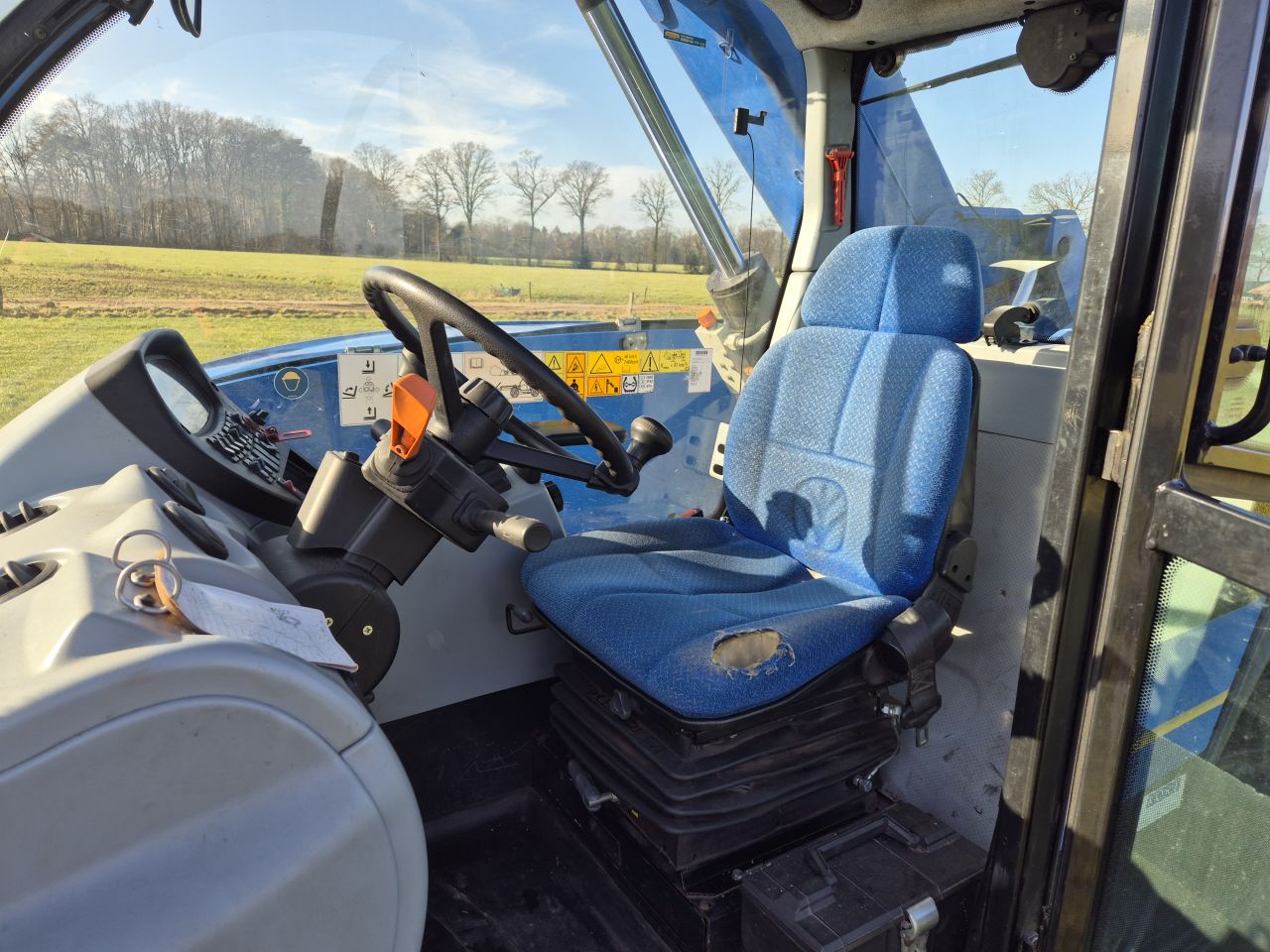 New Holland LM 7.35 verreiker