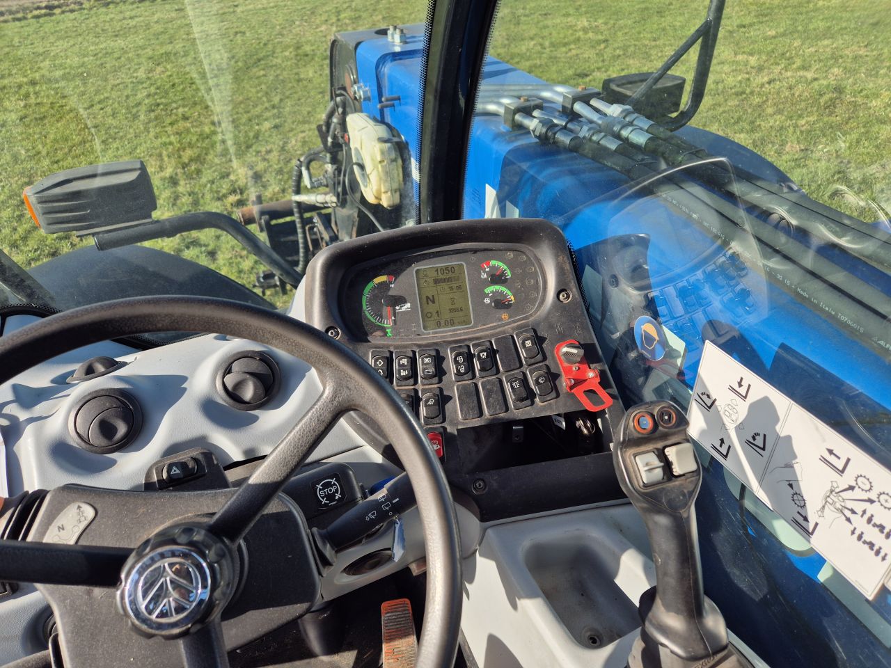 New Holland LM 7.35 verreiker