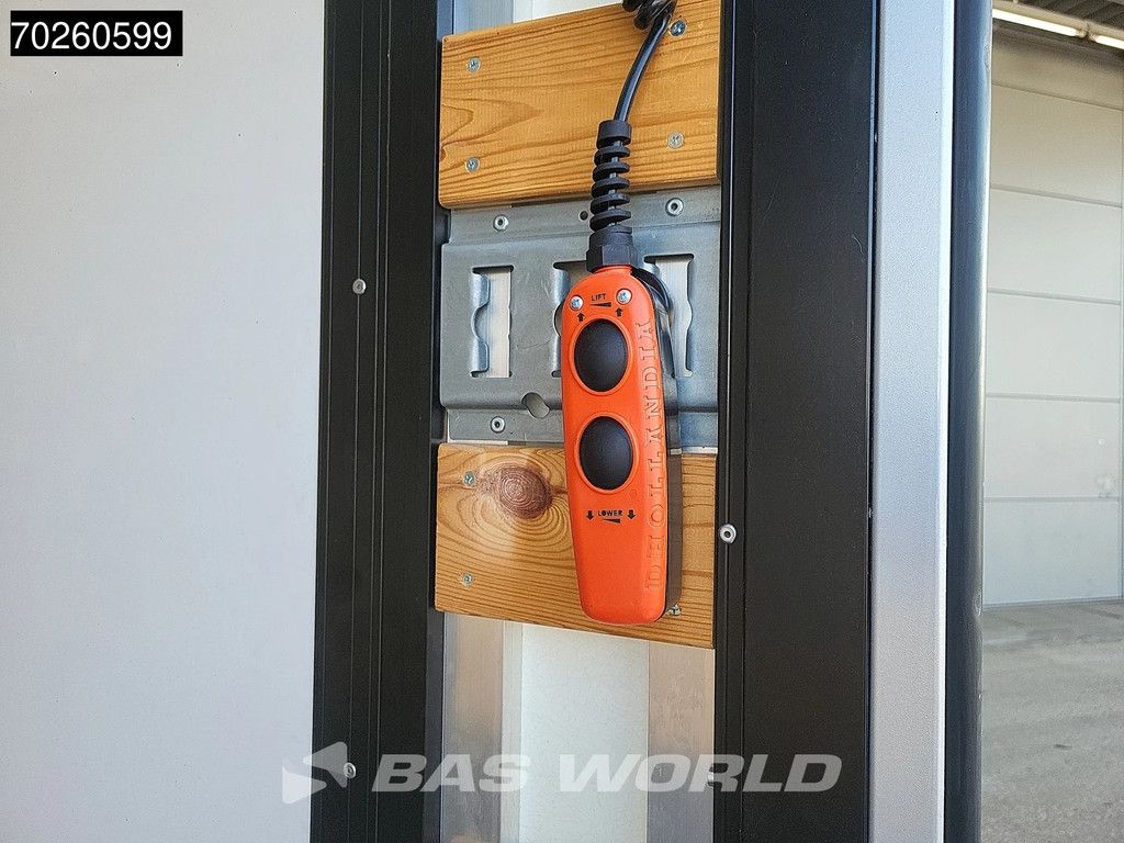 Iveco Daily 35S21 BPM VRIJ! 3.0L Automaat Laadklep Zijdeur ACC LED CarPlay Lat om Lat D'Hollandia 3,5t Trekvermogen Meubelbak Koffer Bakwagen 22m3 Klima