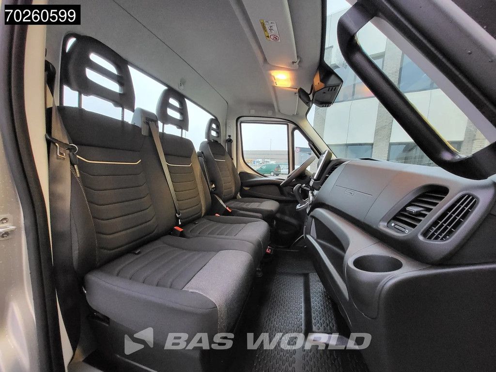 Iveco Daily 35S21 BPM VRIJ! 3.0L Automaat Laadklep Zijdeur ACC LED CarPlay Lat om Lat D'Hollandia 3,5t Trekvermogen Meubelbak Koffer Bakwagen 22m3 Klima