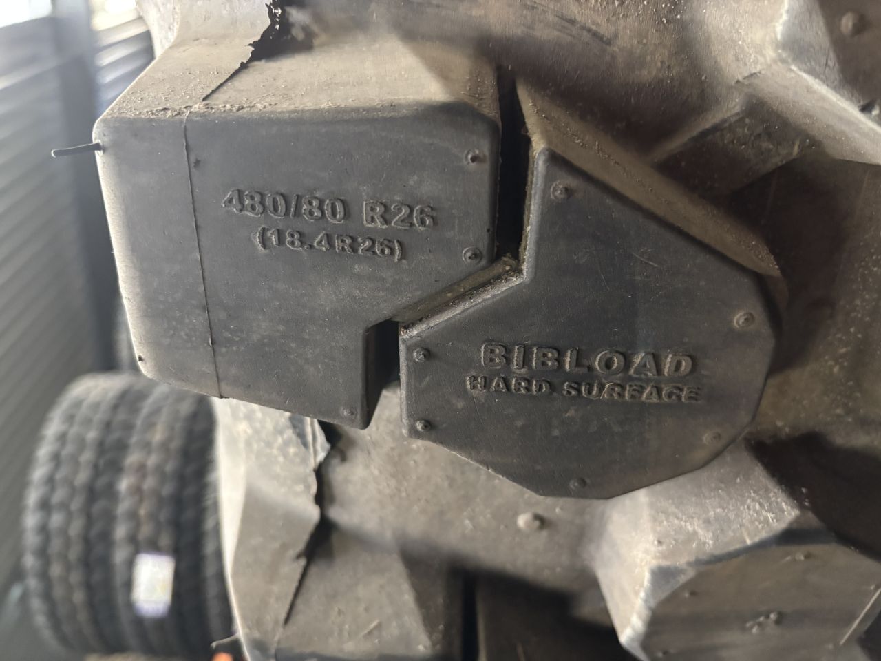 Michelin bibload 480/80r26 DEMO BANDEN, 5km gereden