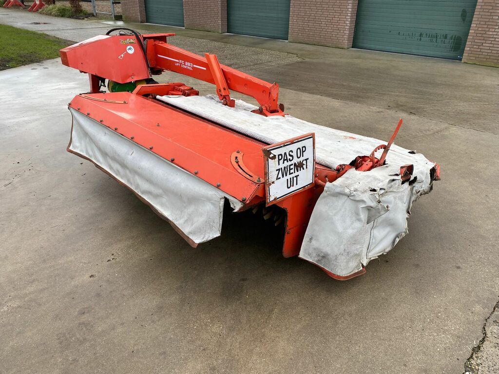 Kuhn fc283