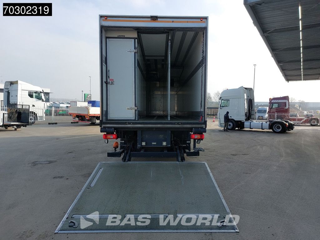 Volvo FM 330 6X2 Frigoblock FK25SL 2000kg Ladebordwand Lift+Steering Axle Euro 6