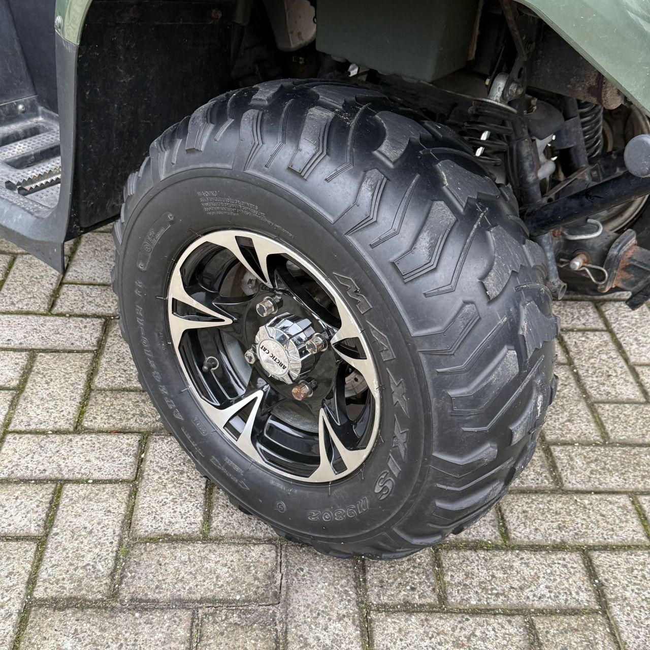 Arctic cat 400 4x4 met Autokenteken l7e. 3600km gelopen