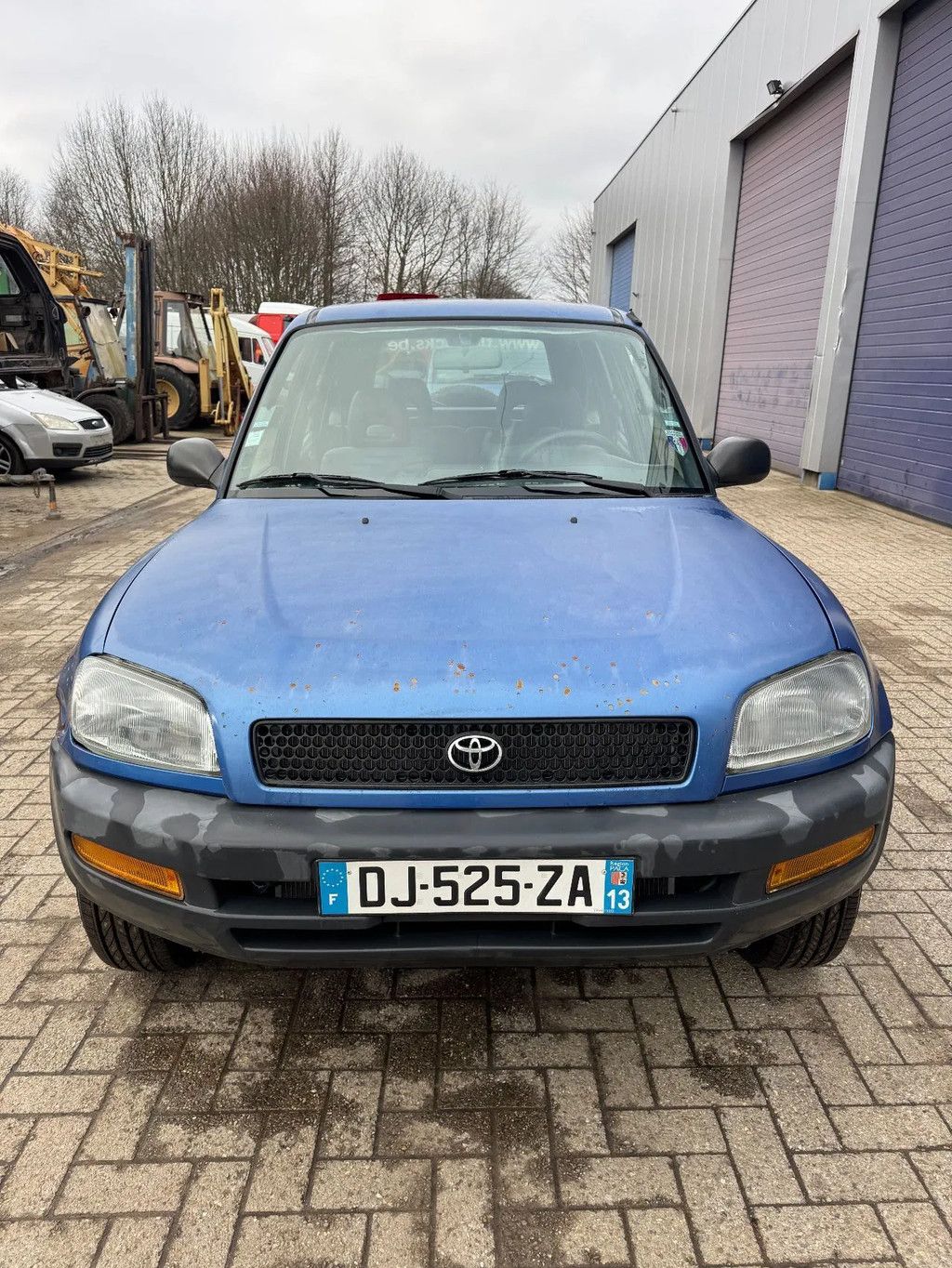 Toyota RAV4 **PETROL-ESSENCE-5DOORS**