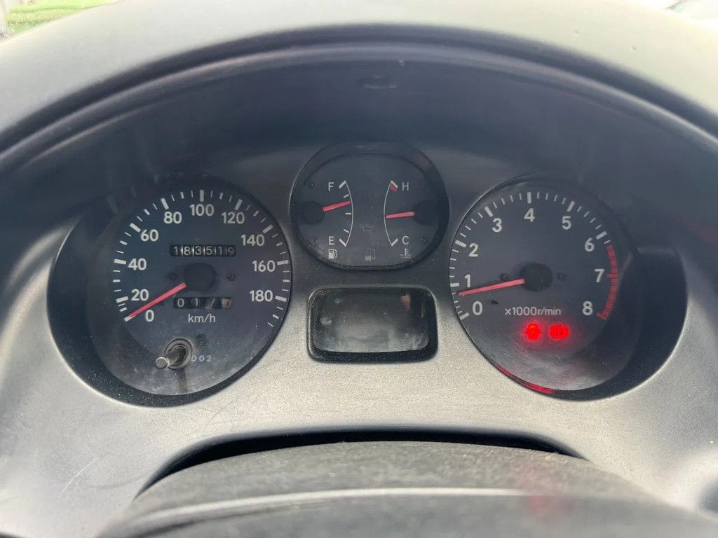 Toyota RAV4 **PETROL-ESSENCE-5DOORS**