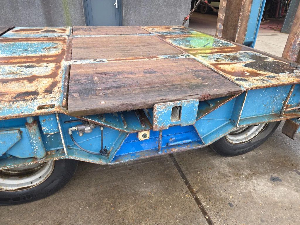 GS 3 ass hydr rampen, lier, bladgeveerd, lange laadvloer