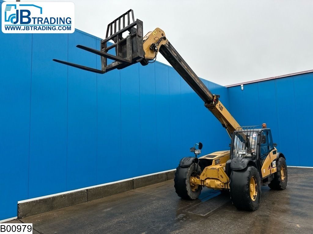 Caterpillar TH 330b 7,20 MTR, 3175 KG