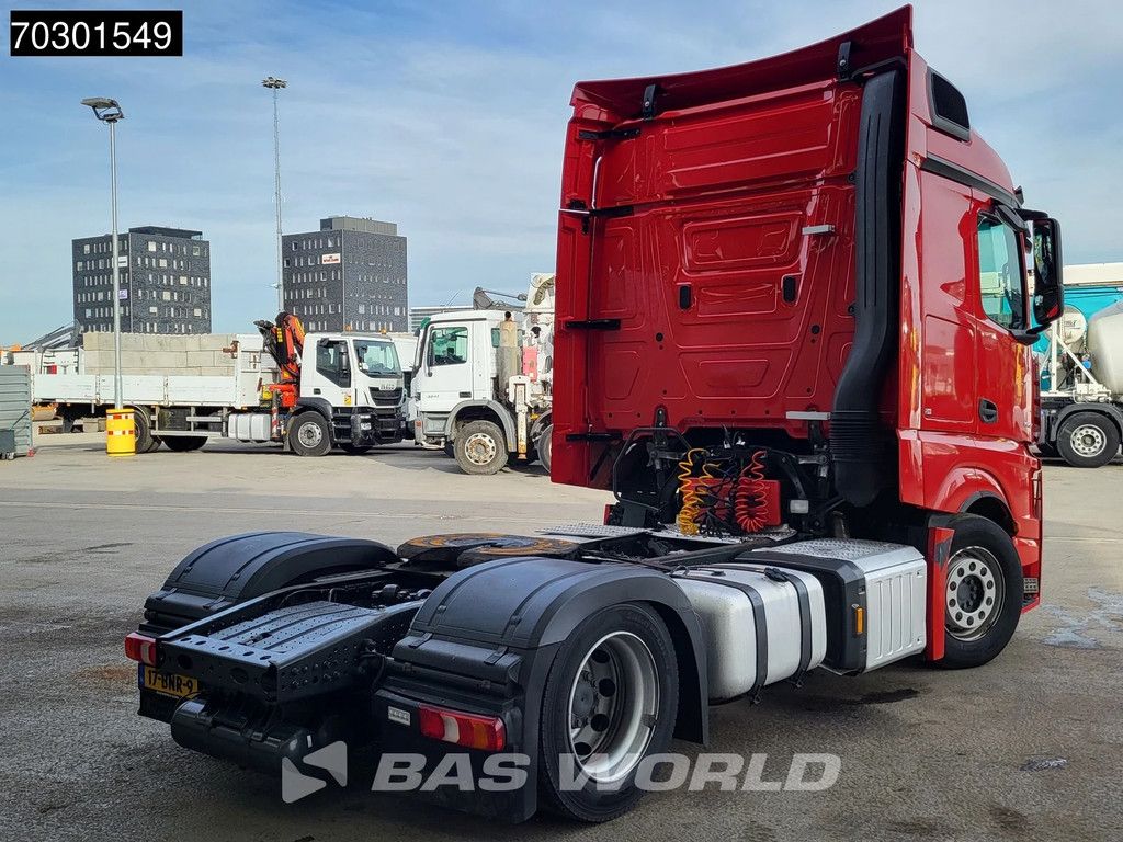 Mercedes Actros 1942 4X2 NL-Truck Mega StreamSpace