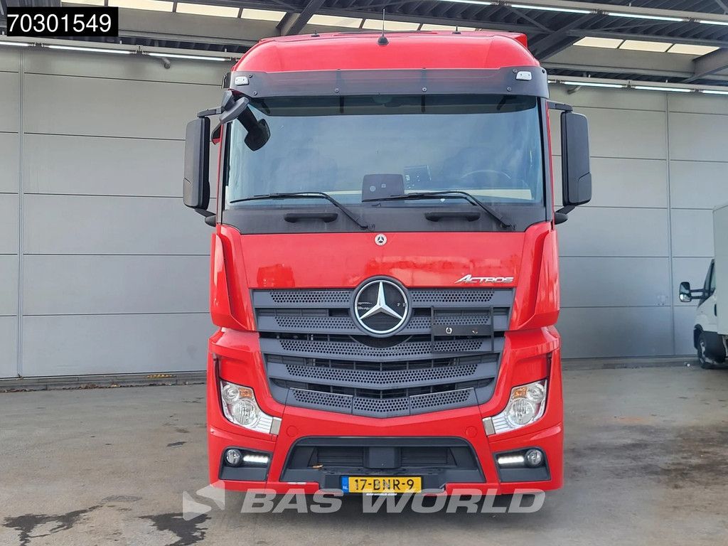 Mercedes Actros 1942 4X2 NL-Truck Mega StreamSpace